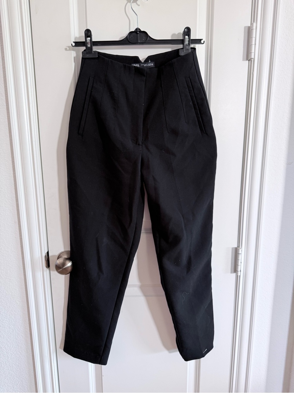 Zara Black Tailored Tapered Pants